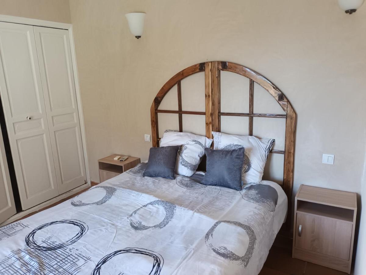 Chambres Tomate, Dans Maison Avec Petit Escalier A 6Km Du Festival De Piano De La Roque D'Antheron Rognes Kültér fotó
